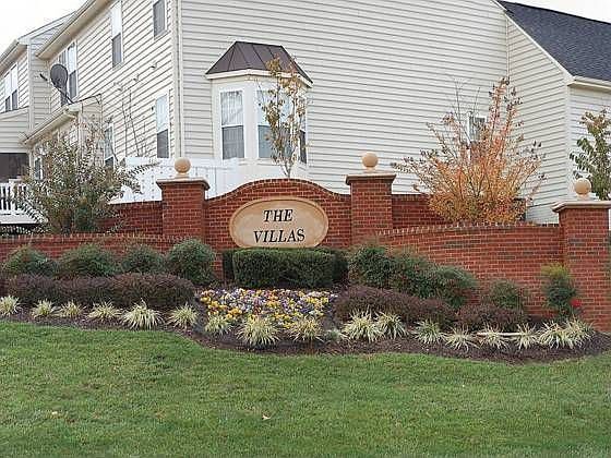 1st image of 168 Amber Cir