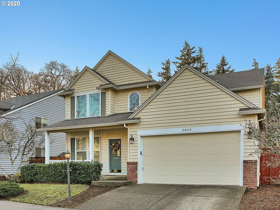 1st image of 2663 NE Charlois Dr