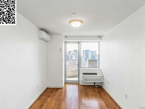 5th image of 37-20 Prince St #10D