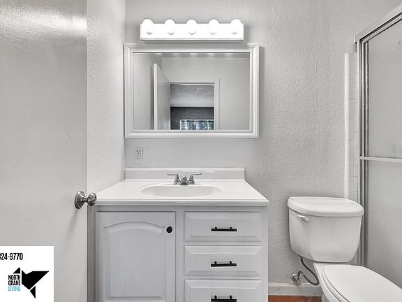 5th image of 527 Royal Palm Blvd #3