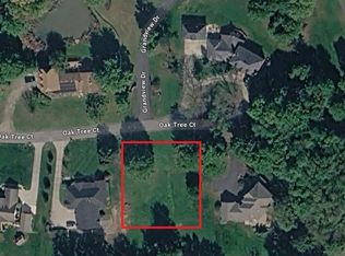 13 Oak Tree Ct, West Middlesex, PA