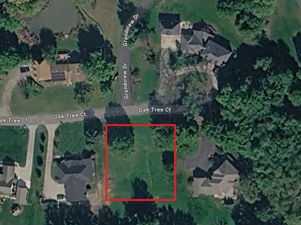 13 Oak Tree Ct, West Middlesex, PA 16159