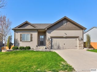 7816 S 190th Ave, Omaha, NE 68136