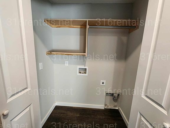 4th image of 1813 E 69th Ct N