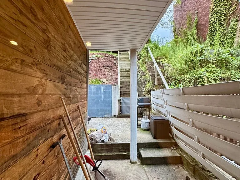 5304 Holmes St — Photo 45