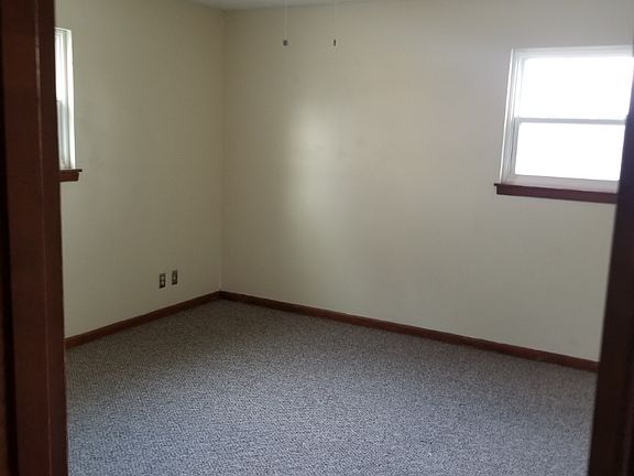 3rd image of 2202 S Broadway St #2B