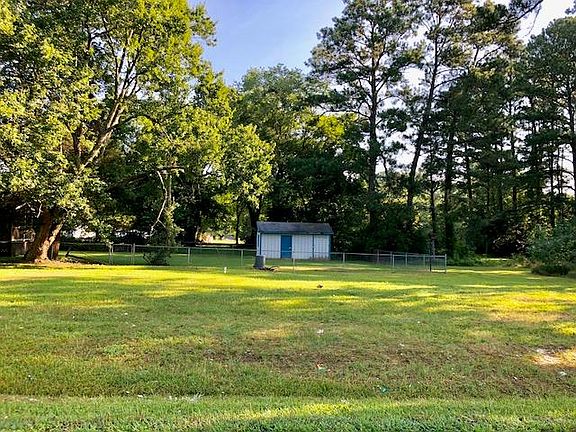 4th image of 2200 Skippers Rd