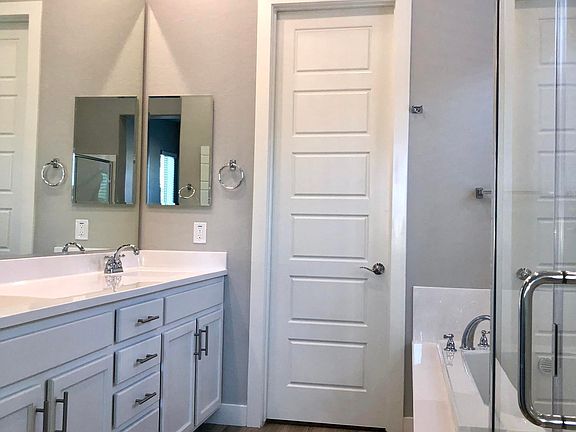 4th image of 22654 E Stonecrest Dr