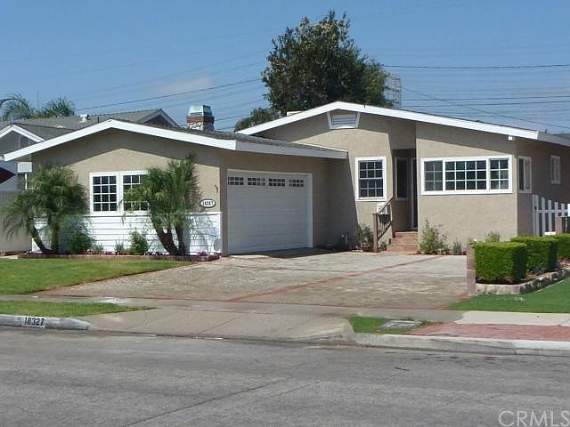 1st image of 18327 Glenburn Ave