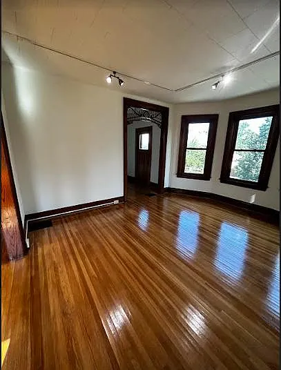23 Mariemont Ave #2 — Photo 9