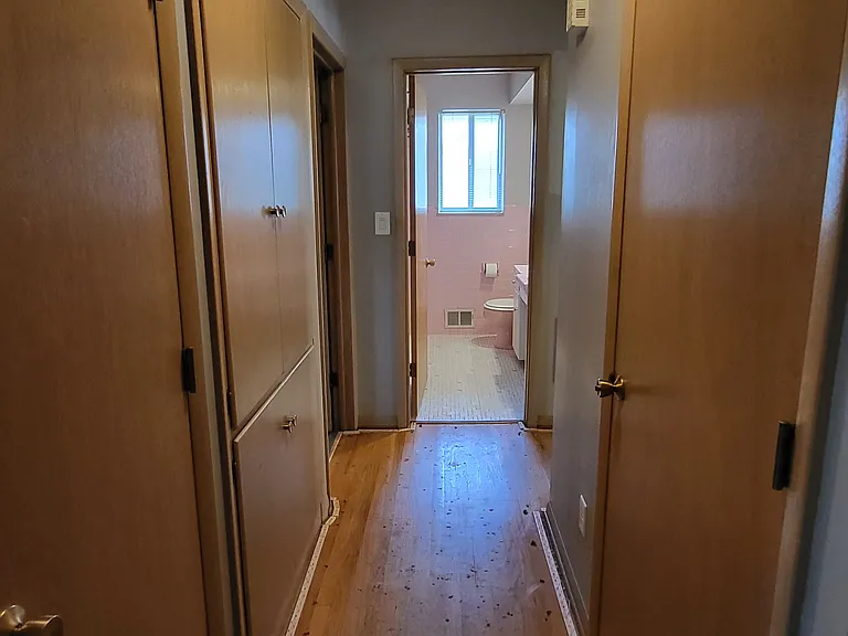 4365 Glenmawr Ave — Photo 29