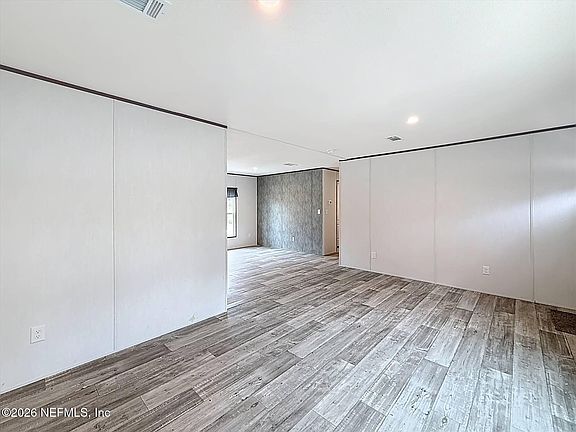 4th image of 150 LAKE GALILEE Drive