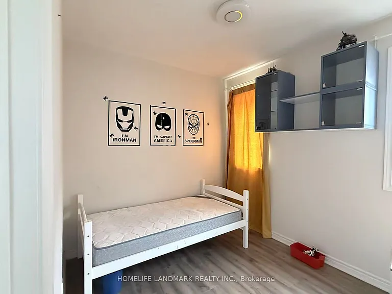 156 Decast Cres — Photo 13