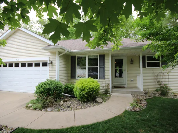 9671 Palmetto Ct #80, Portage, MI 49002