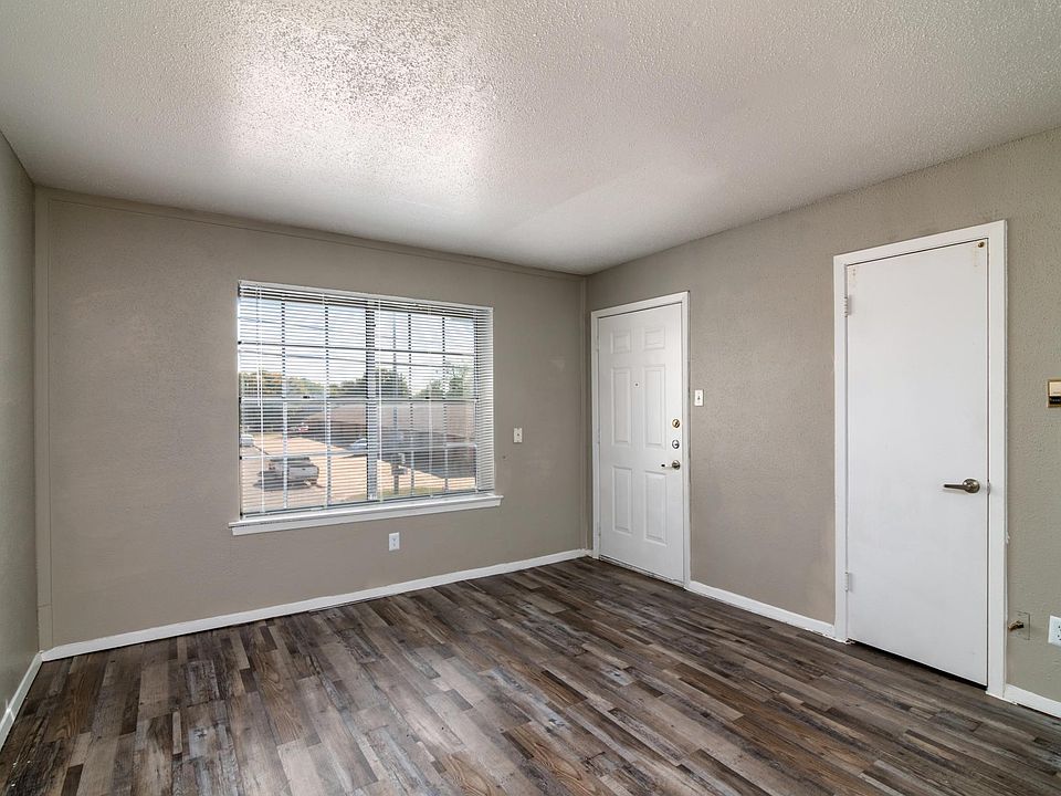 Royal Terrace 306 Martha St Euless TX Zillow