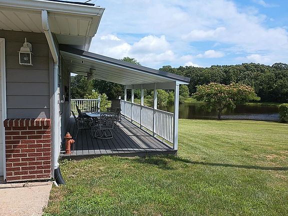 Covered side deck