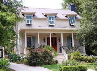 145 N Shelmore Blvd, Mount Pleasant, SC 29464