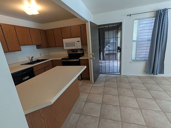 4th image of 1200 S Riordan Ranch Rd #123