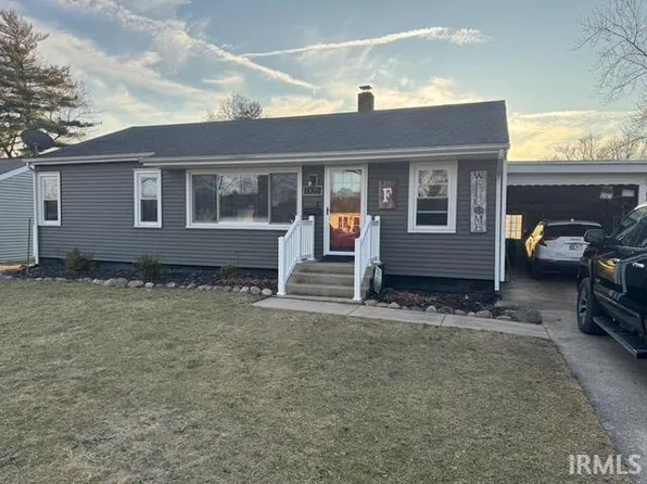 1306 Hill St, Rochester, IN 46975