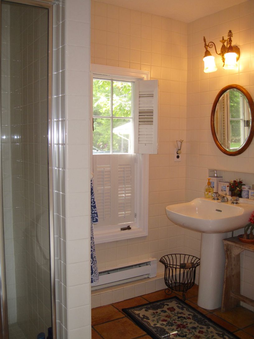Full Bath with Shower