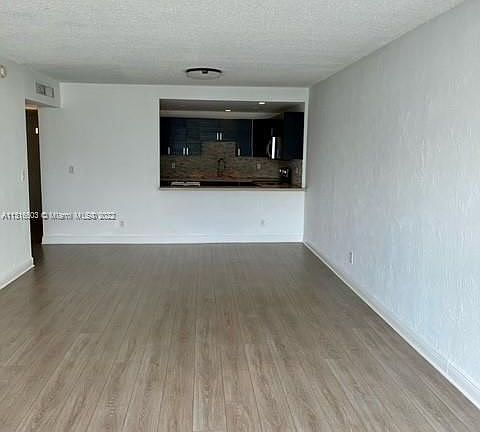 3rd image of 19390 Collins Ave APT 1512
