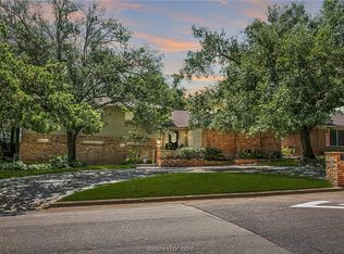 2008 Quail Hollow Dr, Bryan, TX 77802