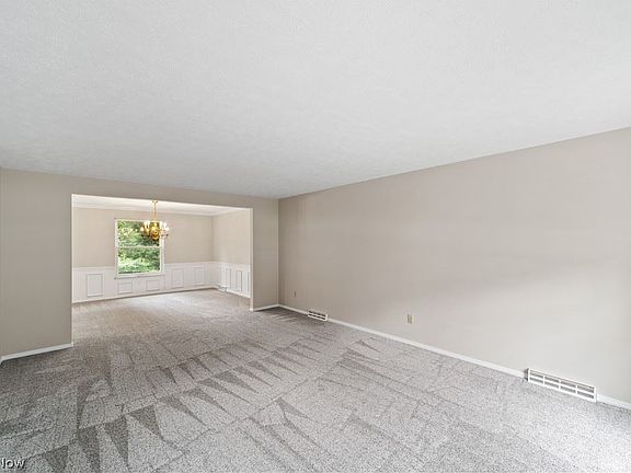 3rd image of 16536 N White Oaks Dr