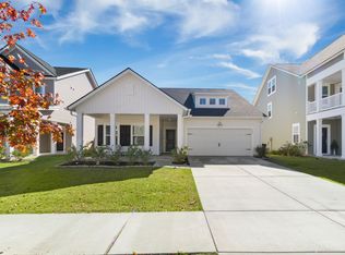 225 Red Bluff St, Summerville, SC 29483