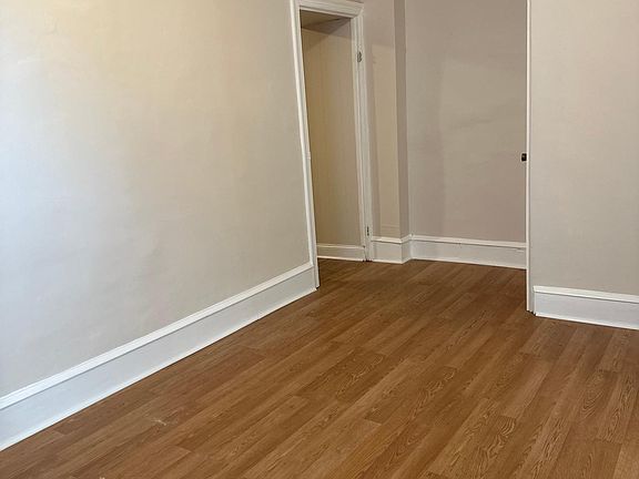 5th image of 156 Cotton St #1B