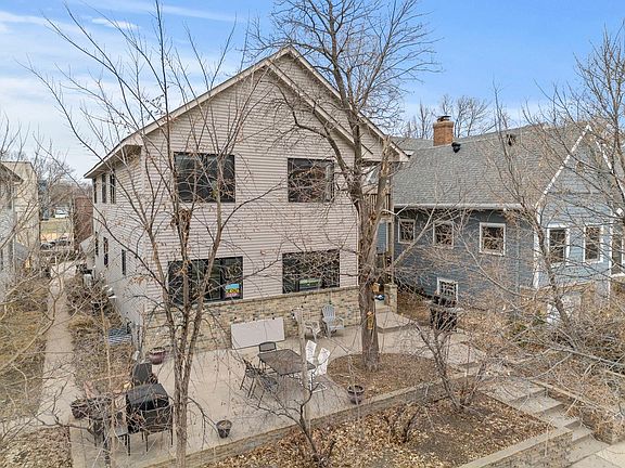 4th image of 3124 Lyndale Ave S APT B