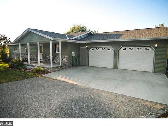 3rd image of 7066 199th Ave NE