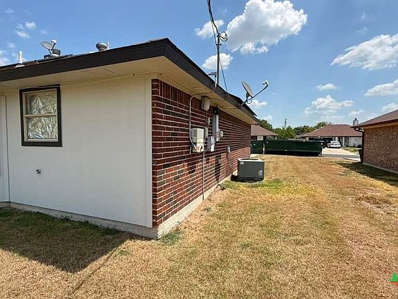 5th image of 503 Lisa Ln
