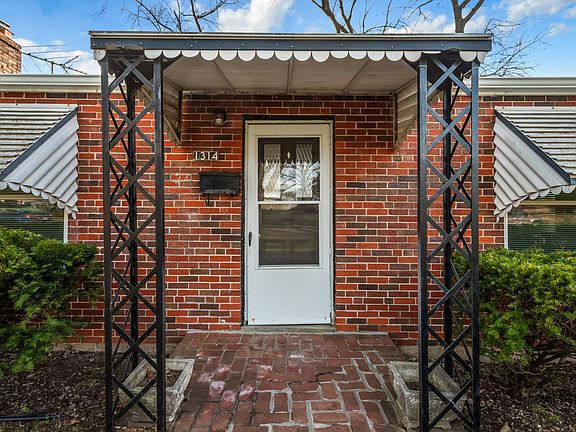 4th image of 1314 Mount Olive Ave