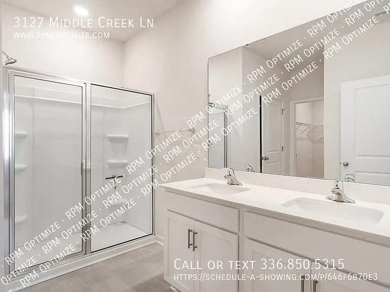 3127 Middle Creek Ln — Photo 5