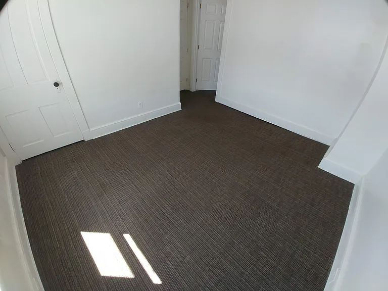 34 E Walnut St #C — Photo 33