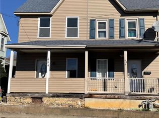 484 Broad St, Pen Argyl, PA 18072