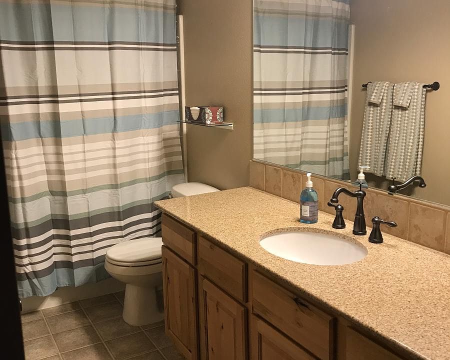 Upper bathroom