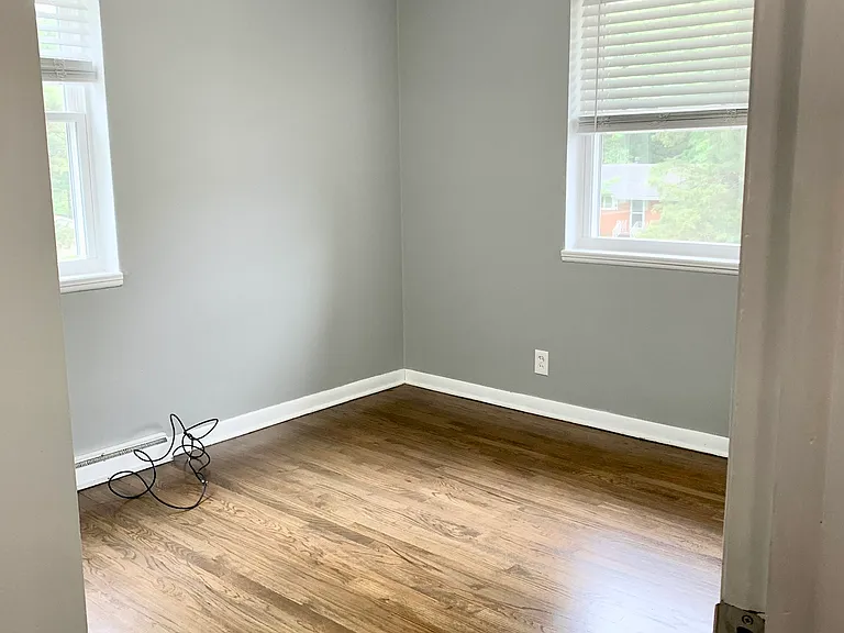 3840 N Glenridge Rd — Photo 17
