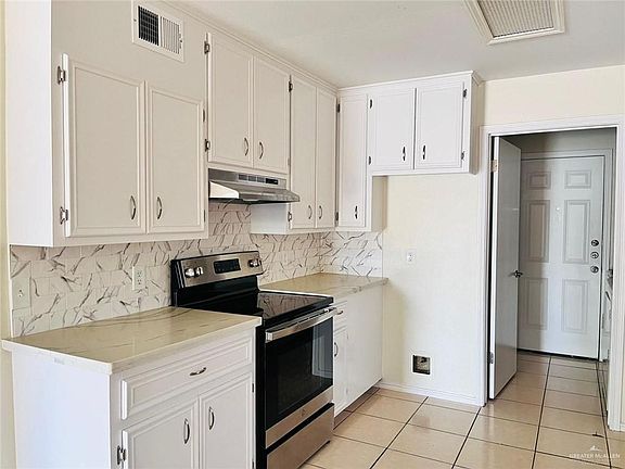 4th image of 416 E Tulip Ave APT 1
