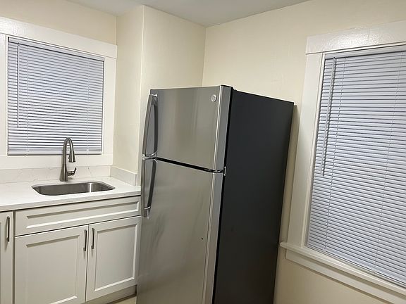 2nd image of 2306 Georgia St Unit B