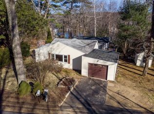 2 Old County Ln, Holland, MA 01521