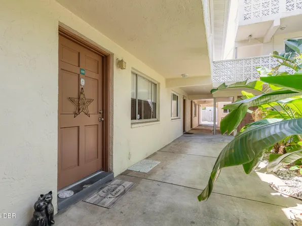 102 S Peninsula Dr APT 105, Daytona Beach, FL 32118