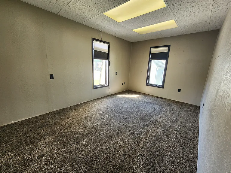 2310 Falls Ave #1 — Photo 5