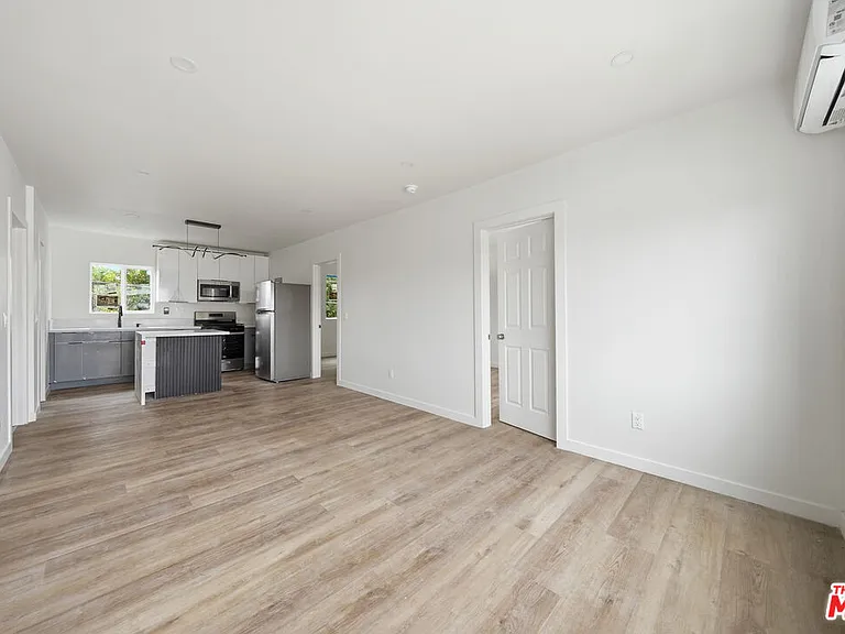 3020 W 12th St #3026 — Photo 1