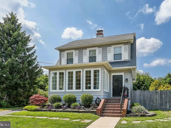 18 Leroy Ave, Berlin, NJ 08009