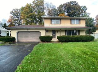 4704 Tall Oak Ln, Nazareth, PA 18064