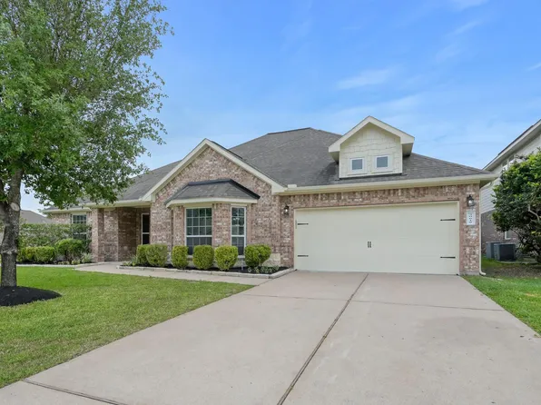 30618 Academy Trace Dr, Spring, TX 77386
