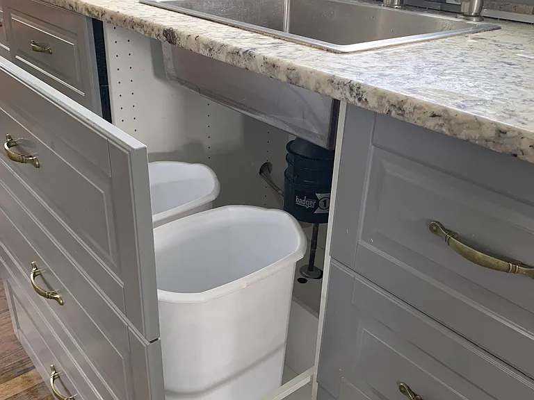 141 Homewood Ave — Photo 10