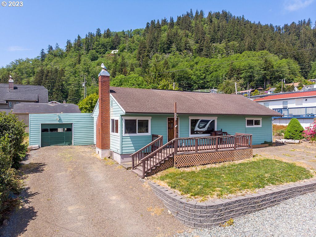 303 7th St, Garibaldi, OR 97118 Zillow