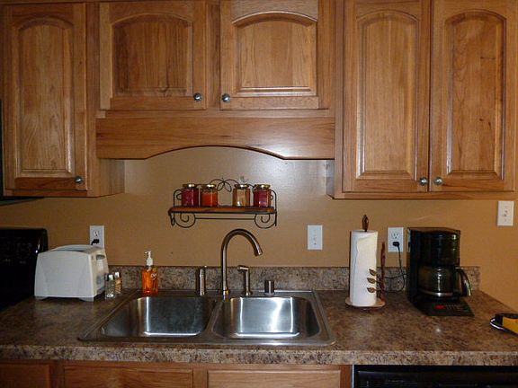 3rd image of 4756 Carlsbad Ln